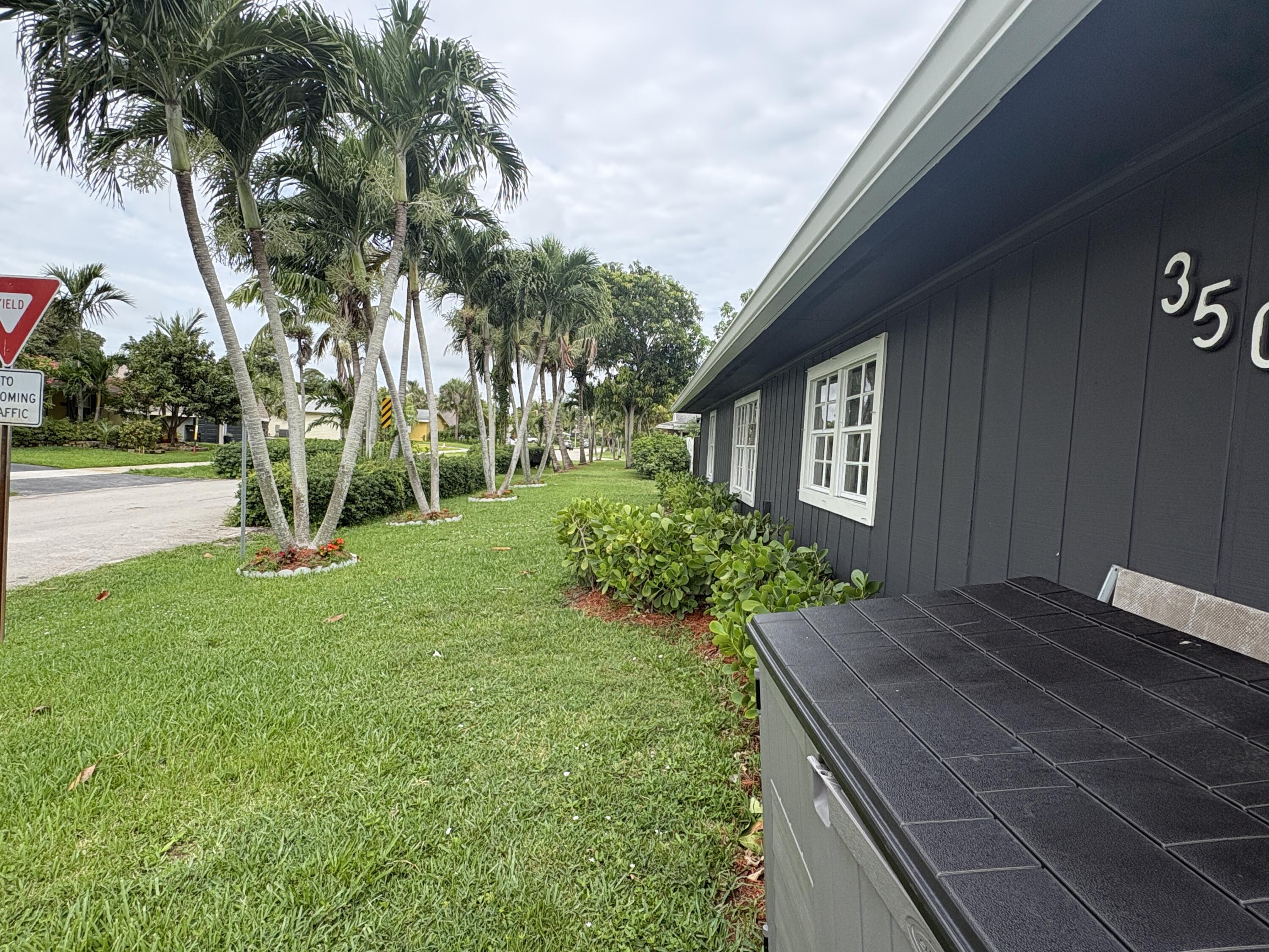 3501 Boulevard Boulevard, Delray Beach, FL 33445 - Photo 4