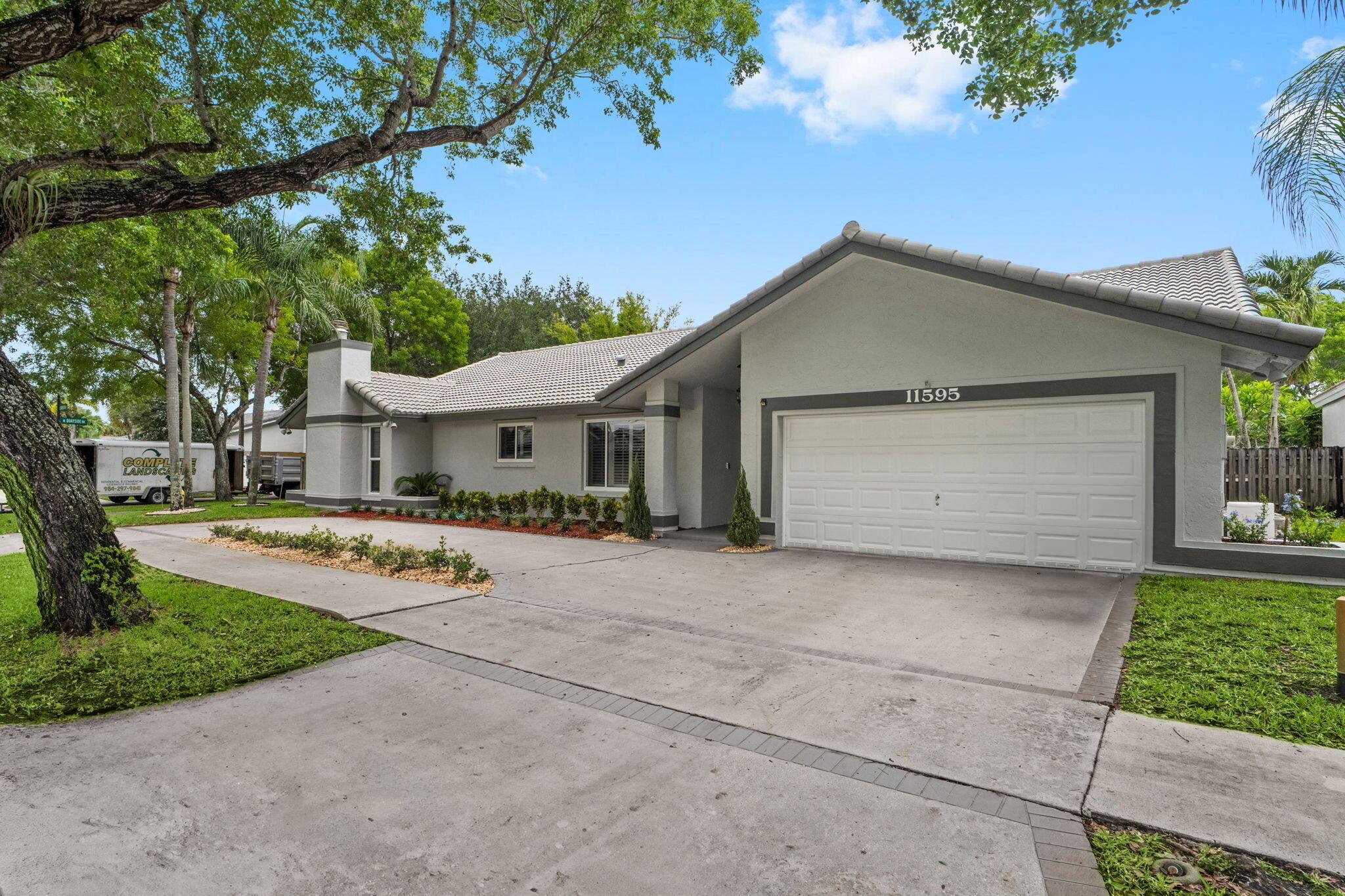 11595 S Quayside Drive, Cooper City, FL 33026 - Photo 4