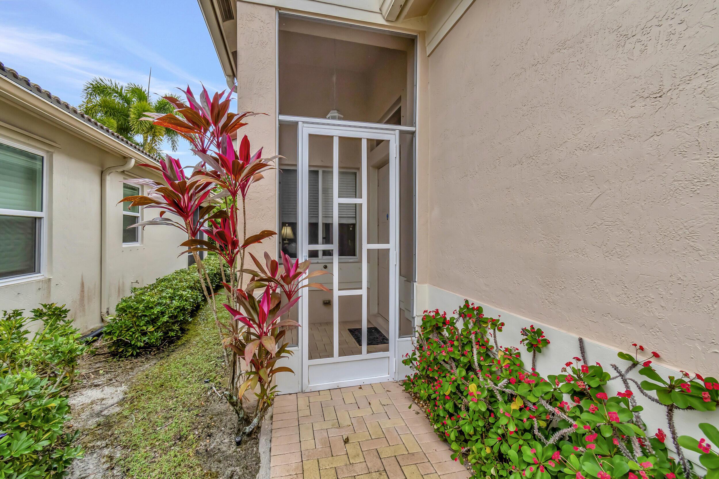 9635 Sandpiper Shores Way, West Palm Beach, FL 33411 - Photo 5