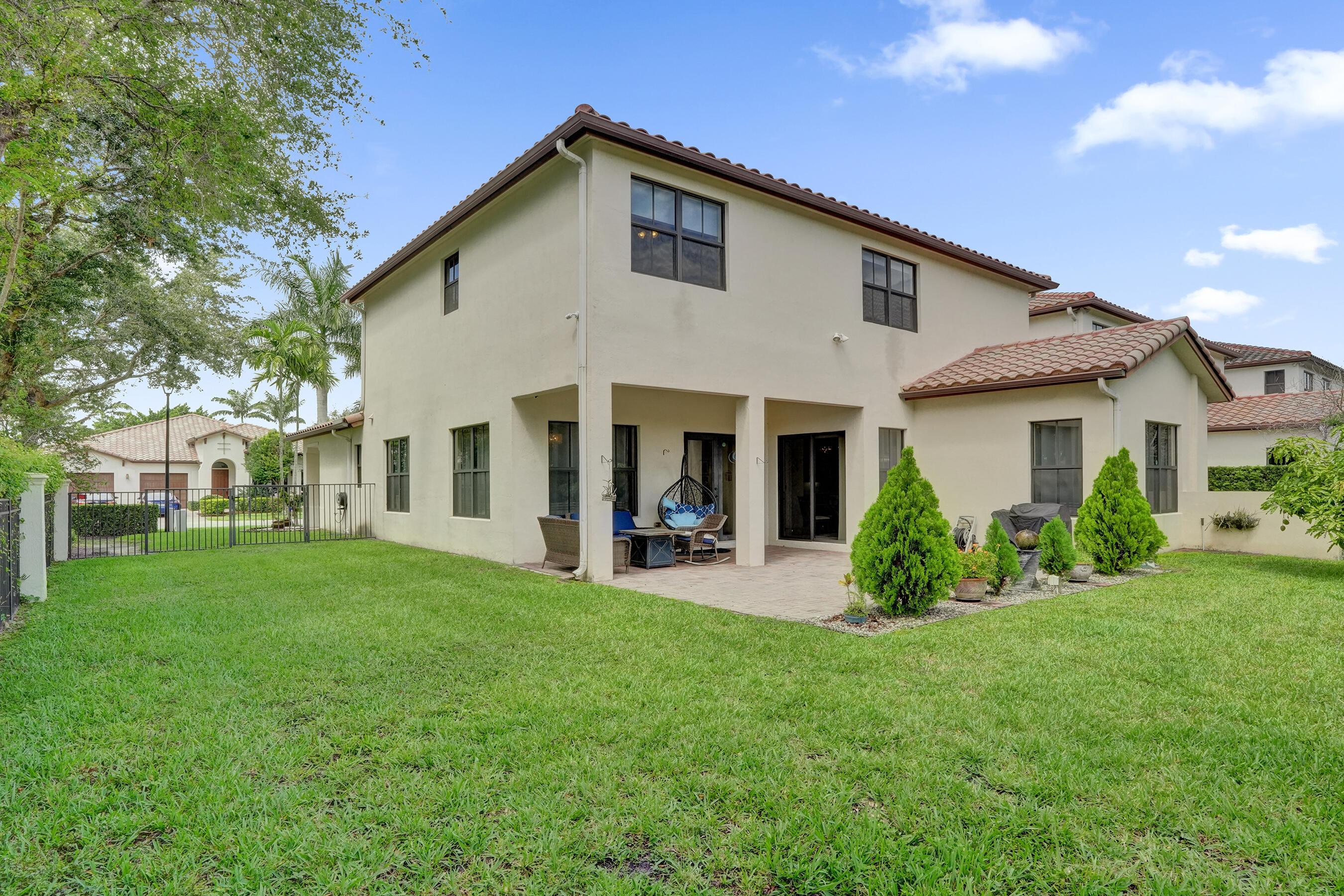 8541 NW 38th Street, Cooper City, FL 33024, Cooper City