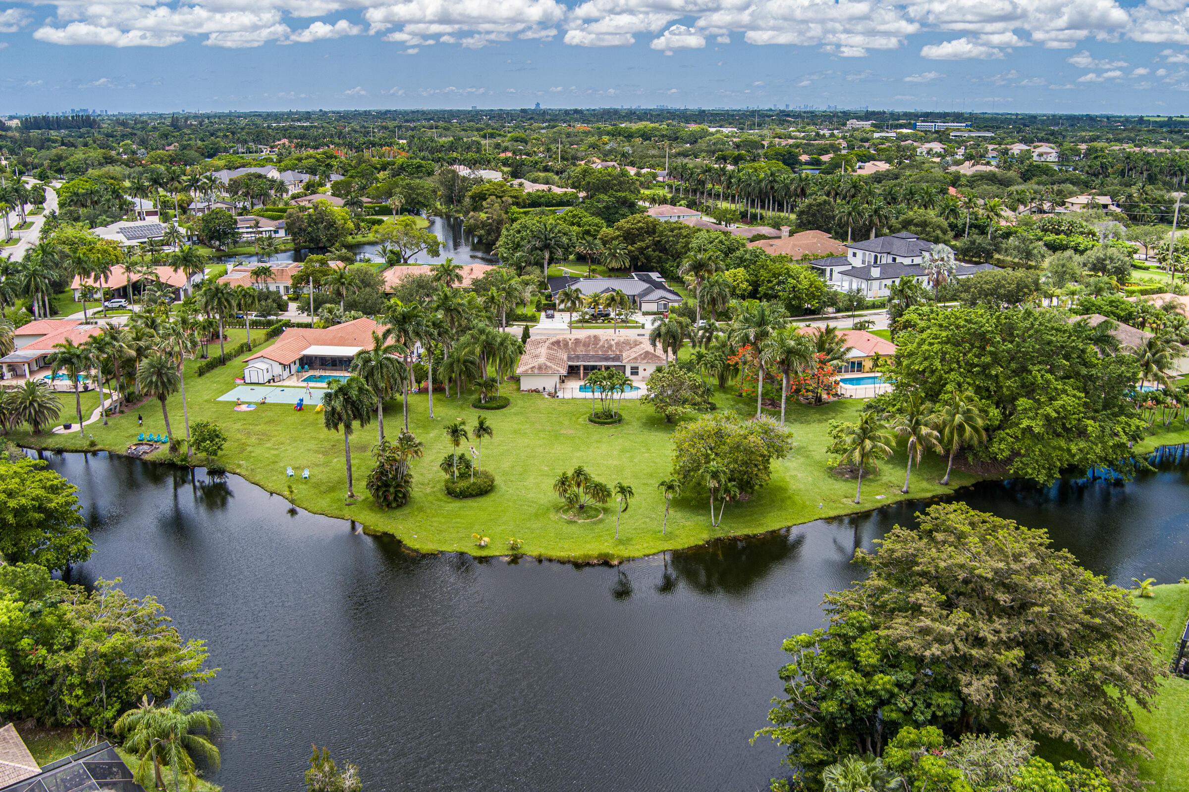 770 Ranch Road, Weston, FL 33326 - Photo 4
