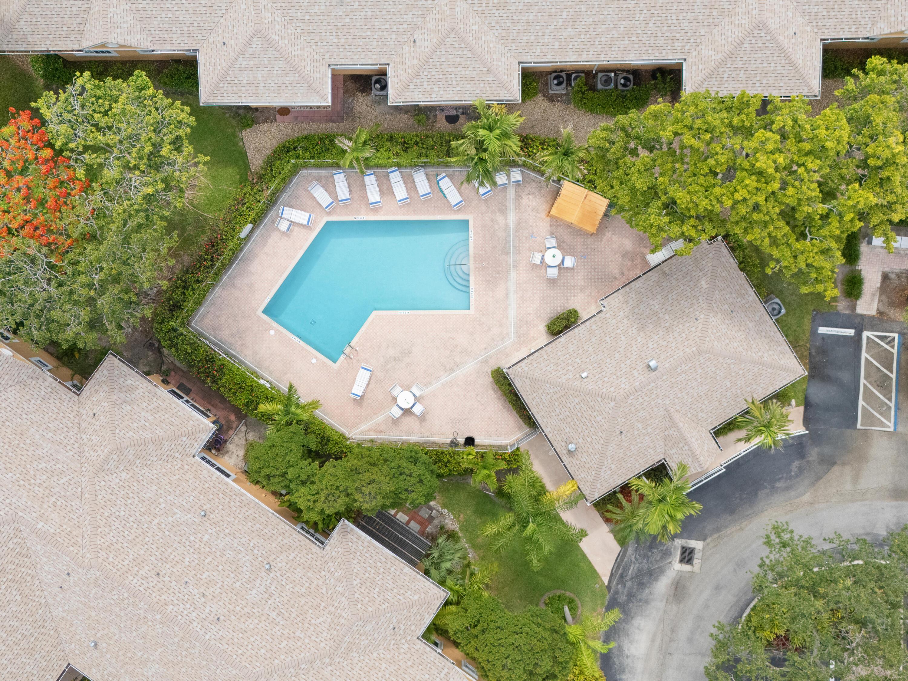 811 SE 4th Avenue C103, Dania Beach, FL 33004 - Photo 2