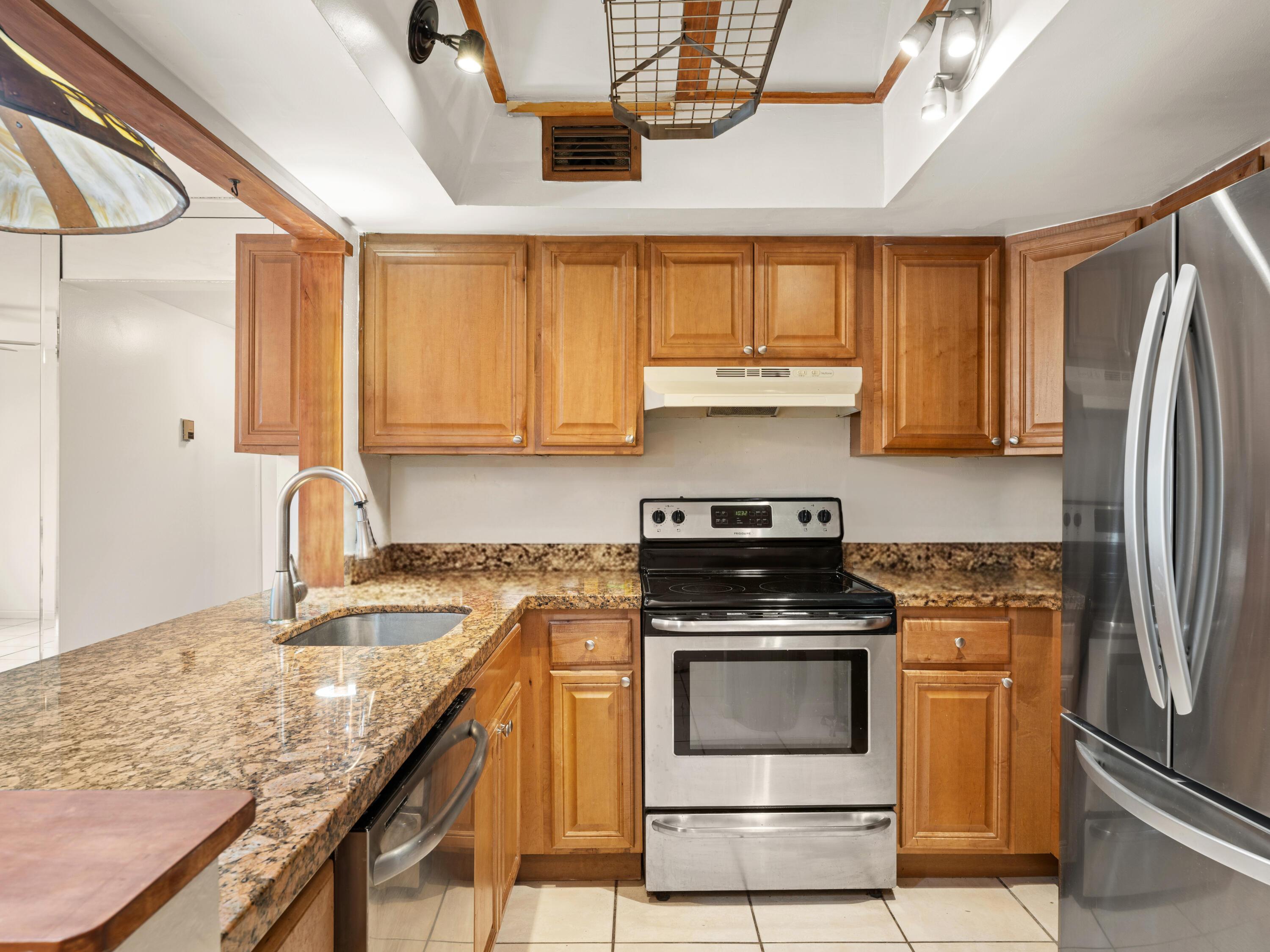 811 SE 4th Avenue C103, Dania Beach, FL 33004 - Photo 4