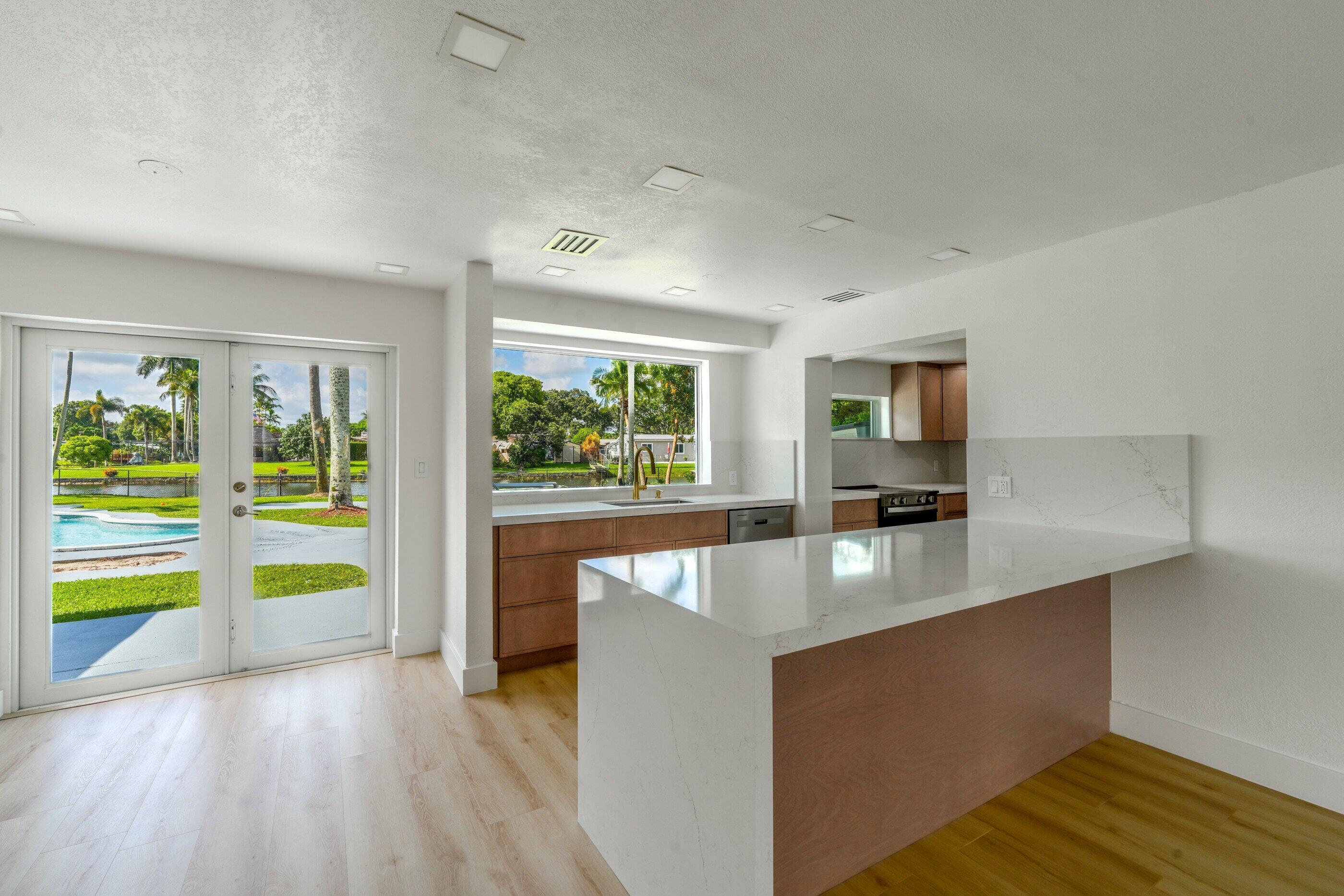 8946 SW 52nd Court, Cooper City, FL 33328 - Photo 4