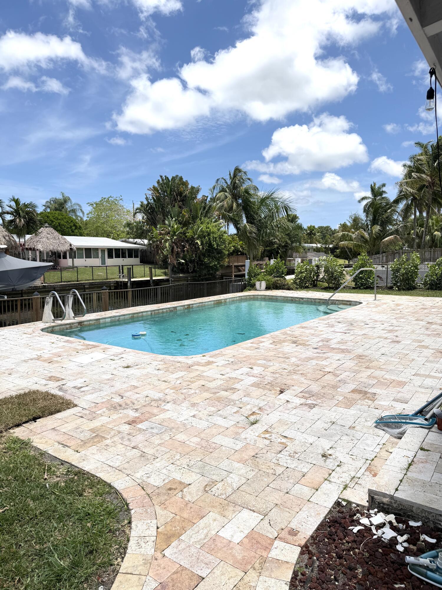 2536 Gulfstream Lane, Fort Lauderdale, FL 33312 - Photo 4