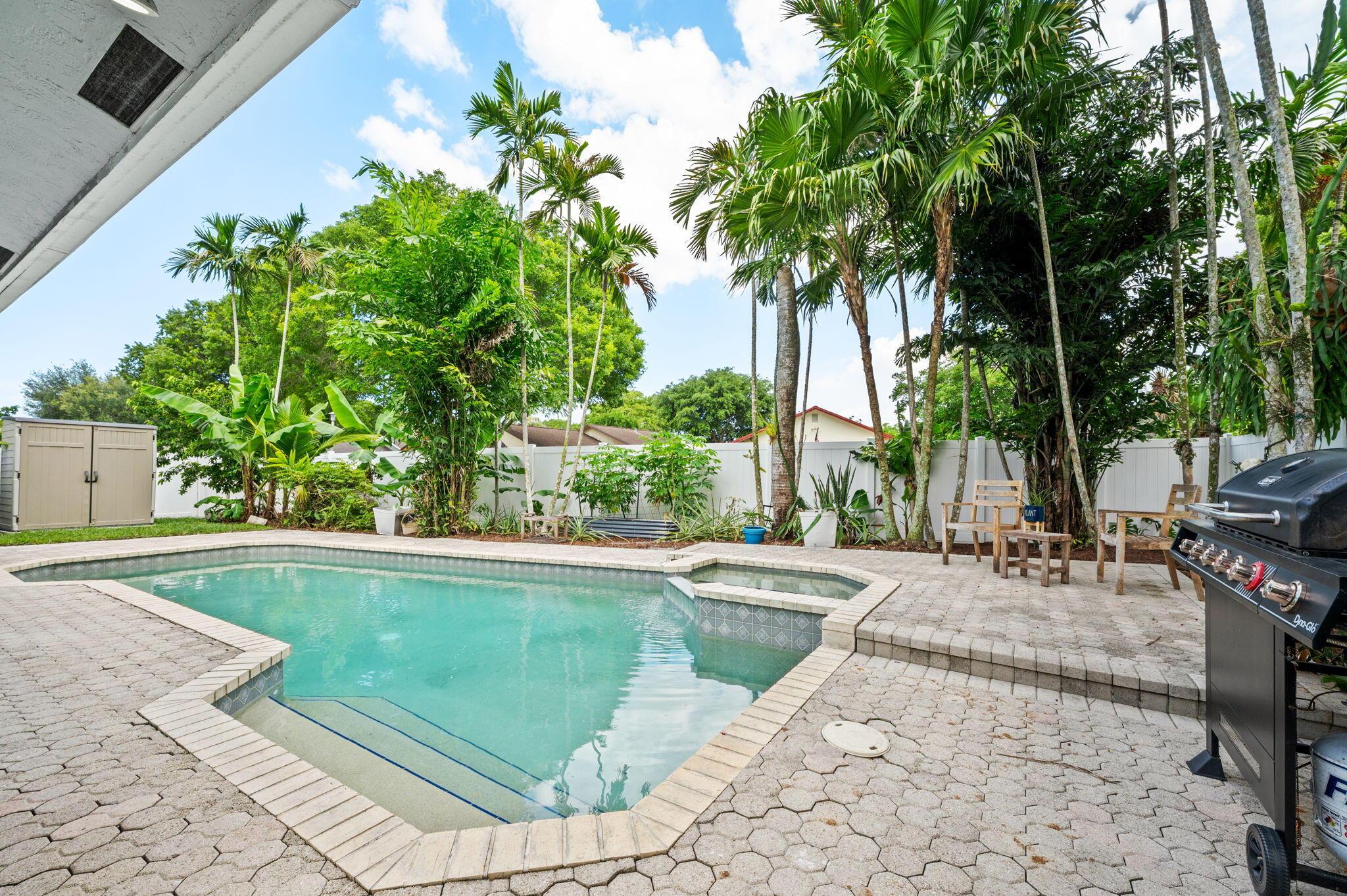 5591 SW 99th Avenue, Cooper City, FL 33328 - Photo 5