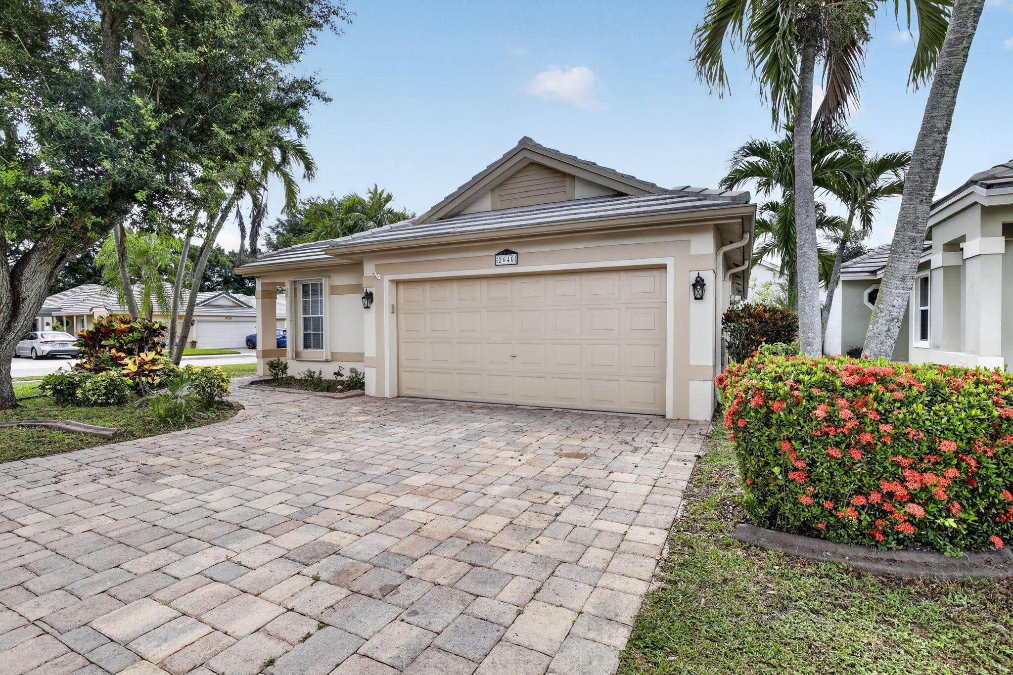 2640 Millwood Court, Davie, FL 33328 - Photo 3