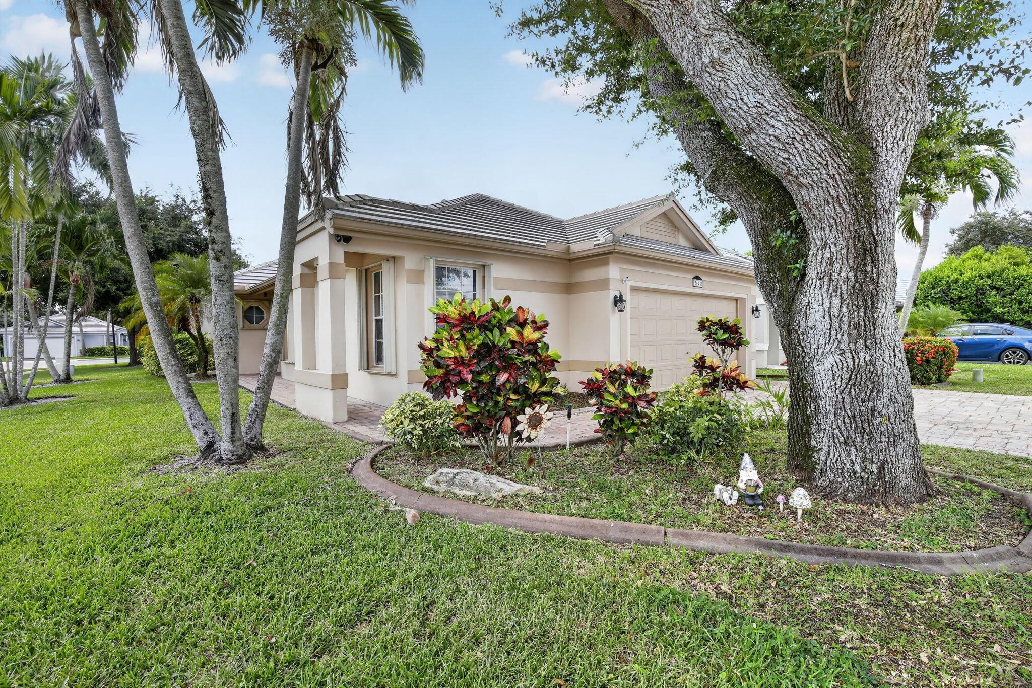 2640 Millwood Court, Davie, FL 33328 - Photo 5