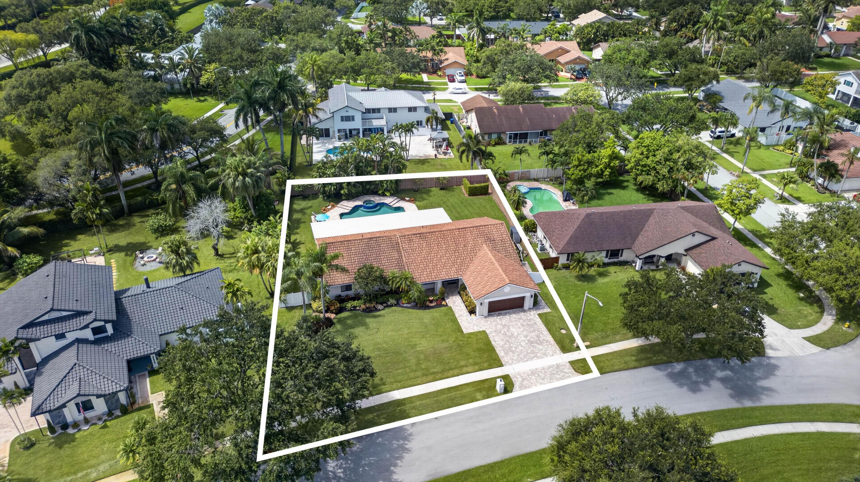 20250 NW 5th Street, Pembroke Pines, FL 33029, Pembroke Pines