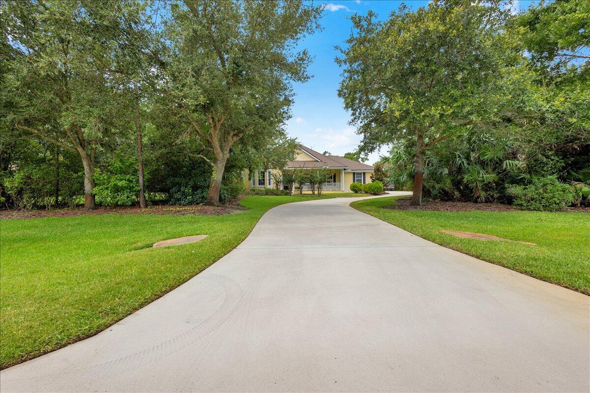 7900 Saddlebrook Drive, Port St. Lucie, FL 34986 - Photo 4