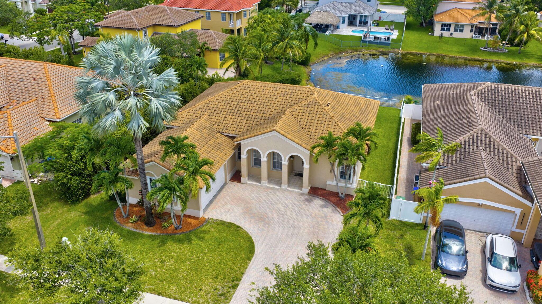 16483 NW 12th Street, Pembroke Pines, FL 33028 - Photo 3