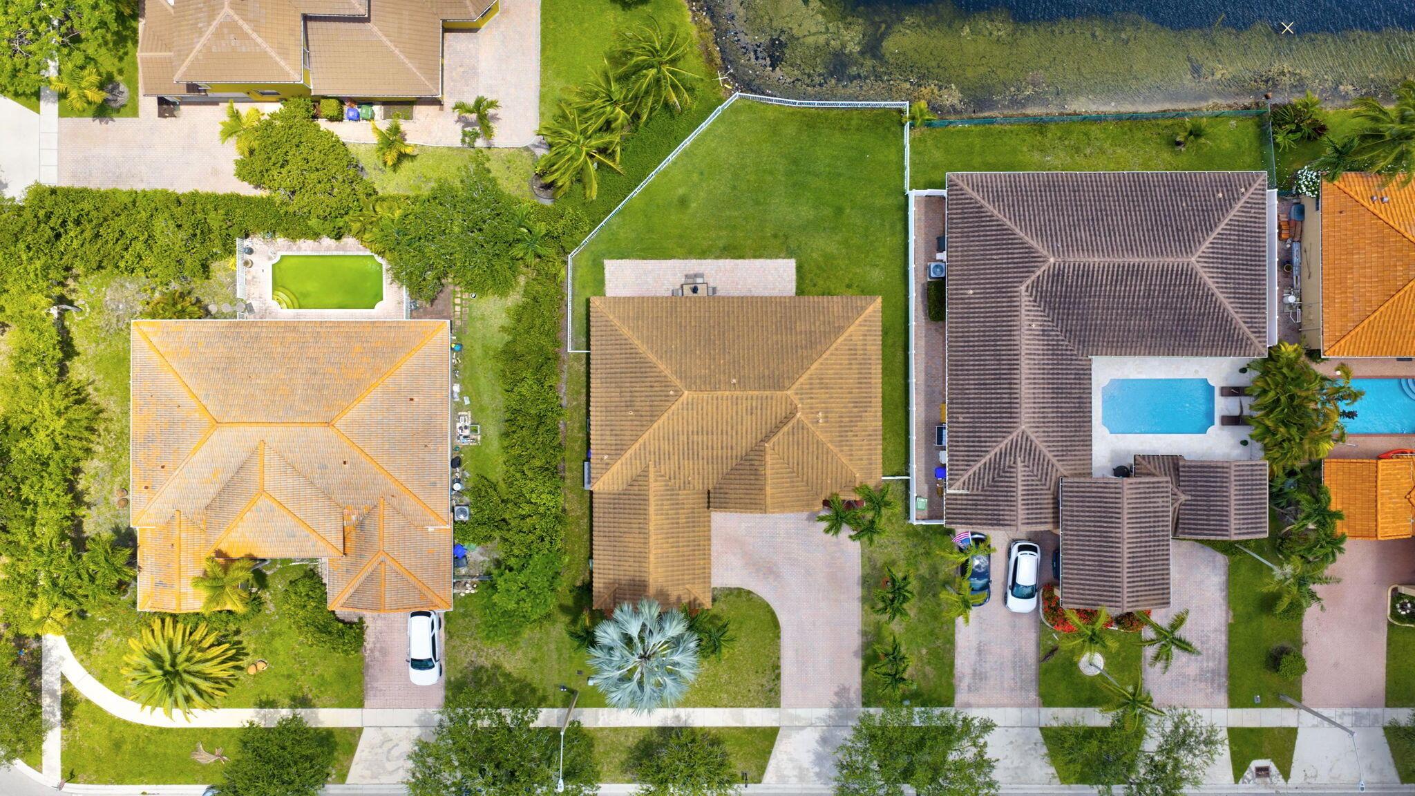 16483 NW 12th Street, Pembroke Pines, FL 33028 - Photo 5