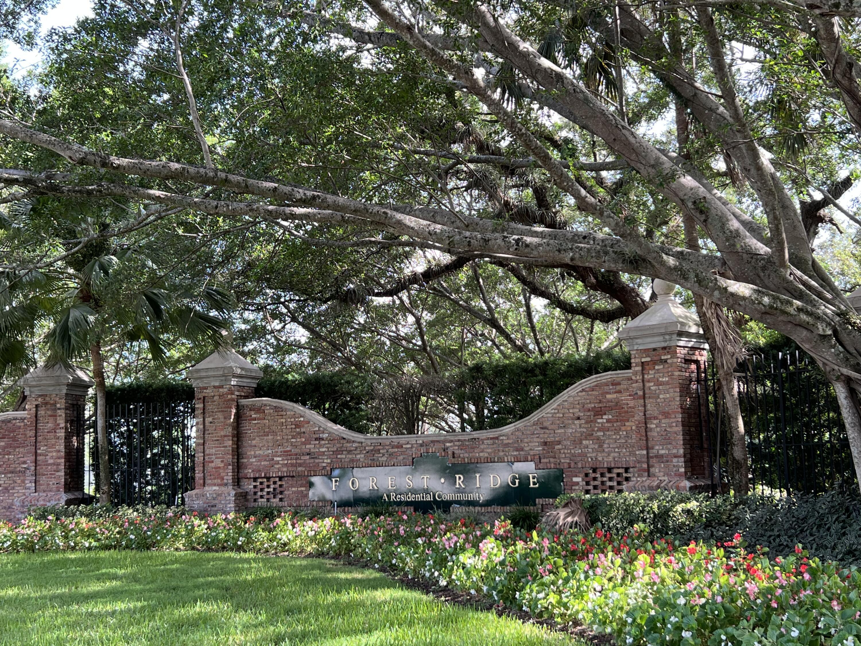 8870 Woodside Court, Davie, FL 33328 - Photo 2