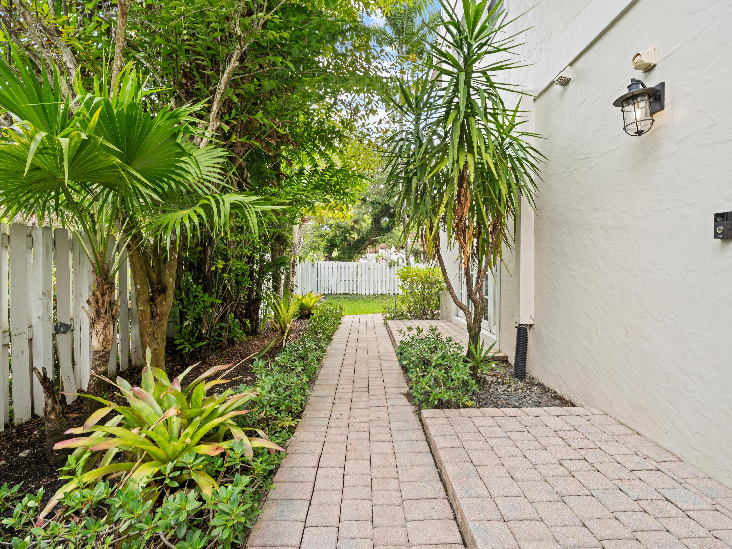 1101 Waverly Road, Fort Lauderdale, FL 33312 - Photo 5
