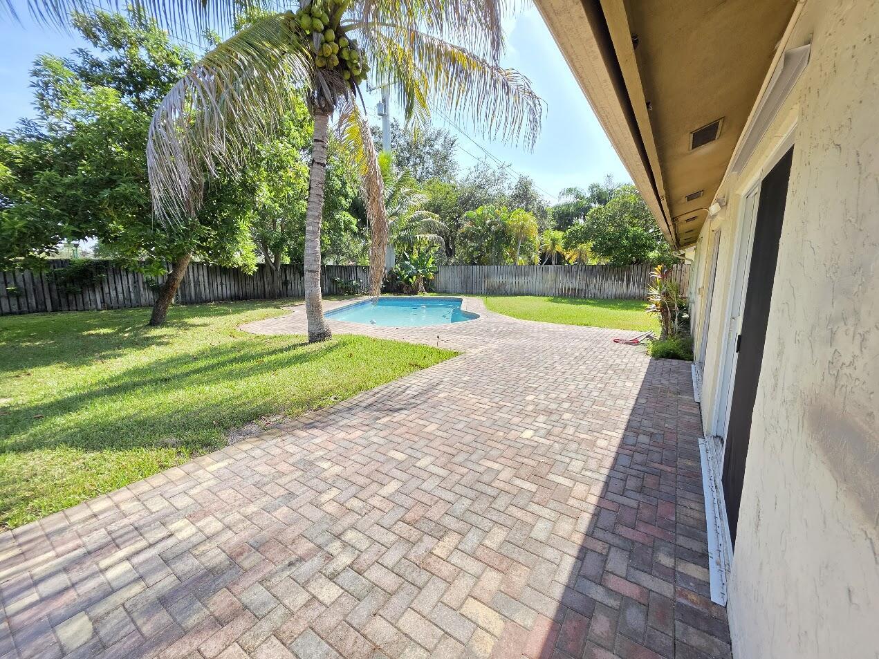12301 Paseo Way, Cooper City, FL 33026 - Photo 5