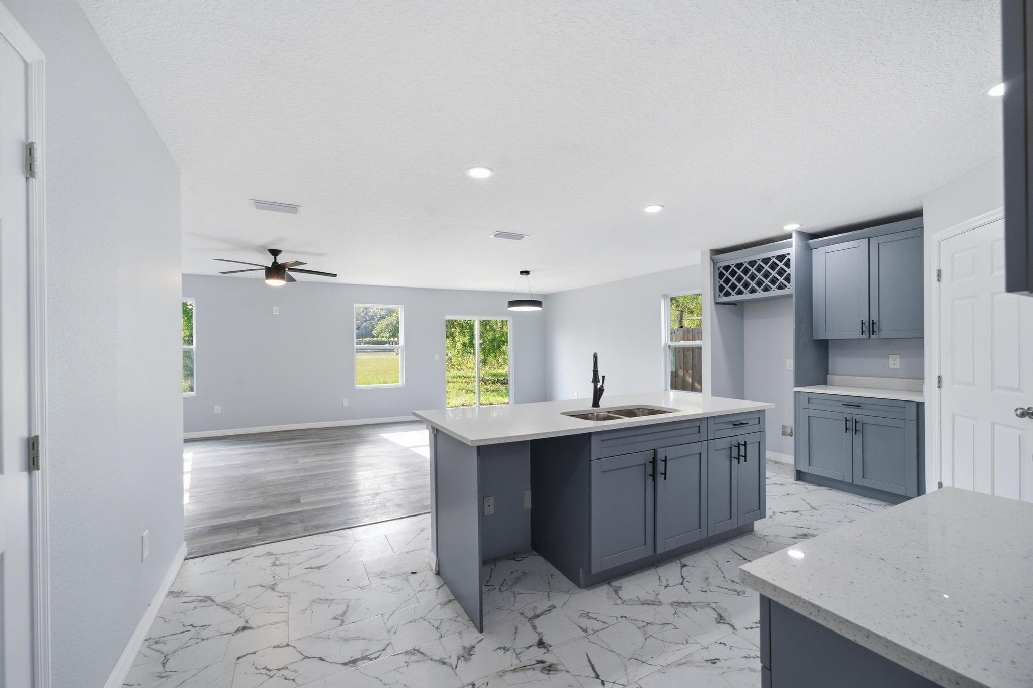 4327 Bessie Circle E, Jacksonville, FL 32209 - Photo 5