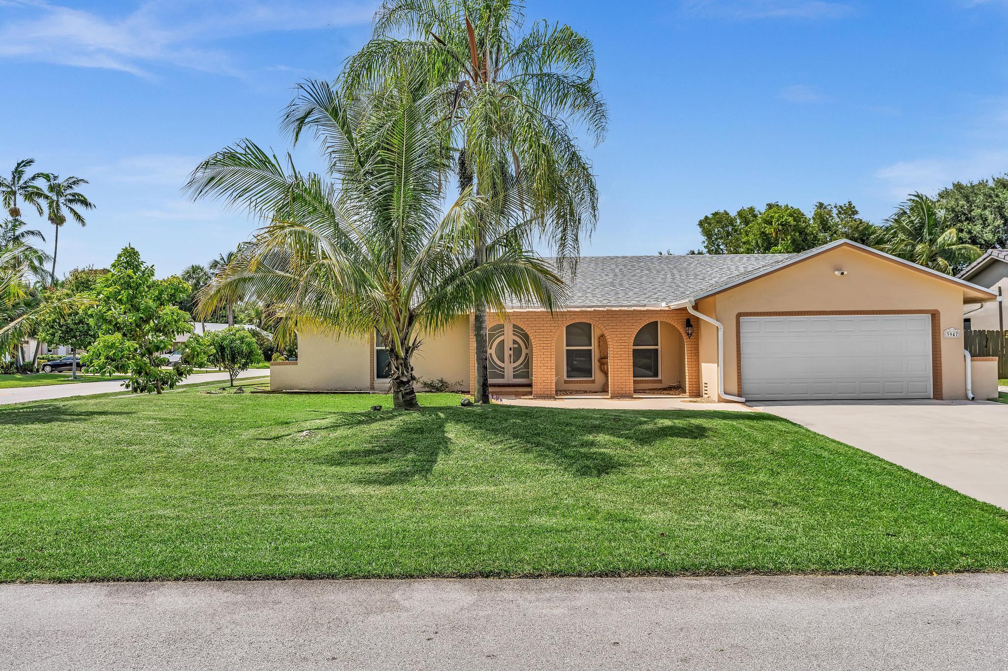 3947 NW 22ND Street, Coconut Creek, FL 33066 - Photo 3