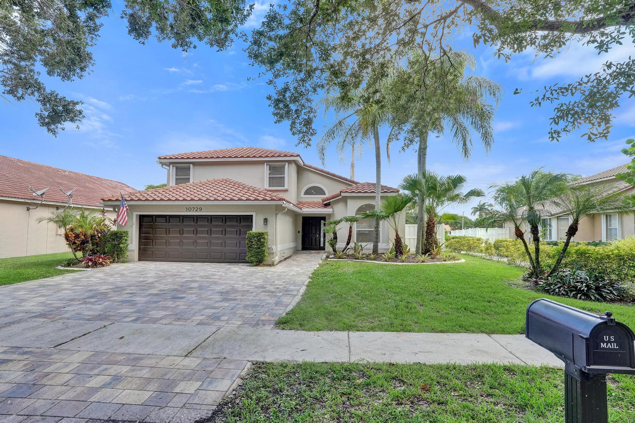 10729 EDINBURGH Street, Cooper City, FL 33026, Cooper City