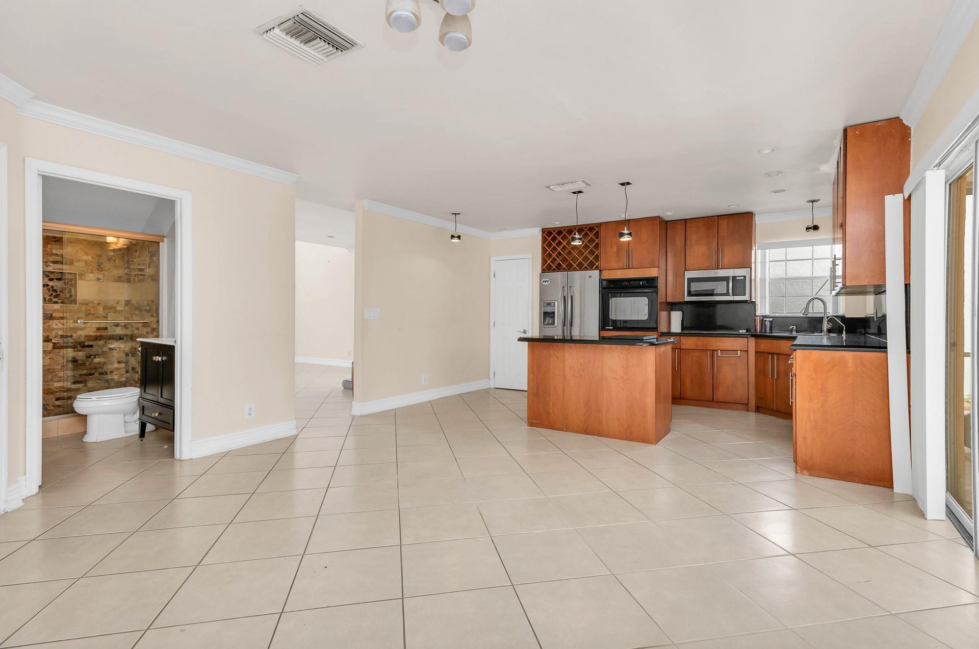 5486 NW 44TH Way, Coconut Creek, FL 33073 - Photo 3