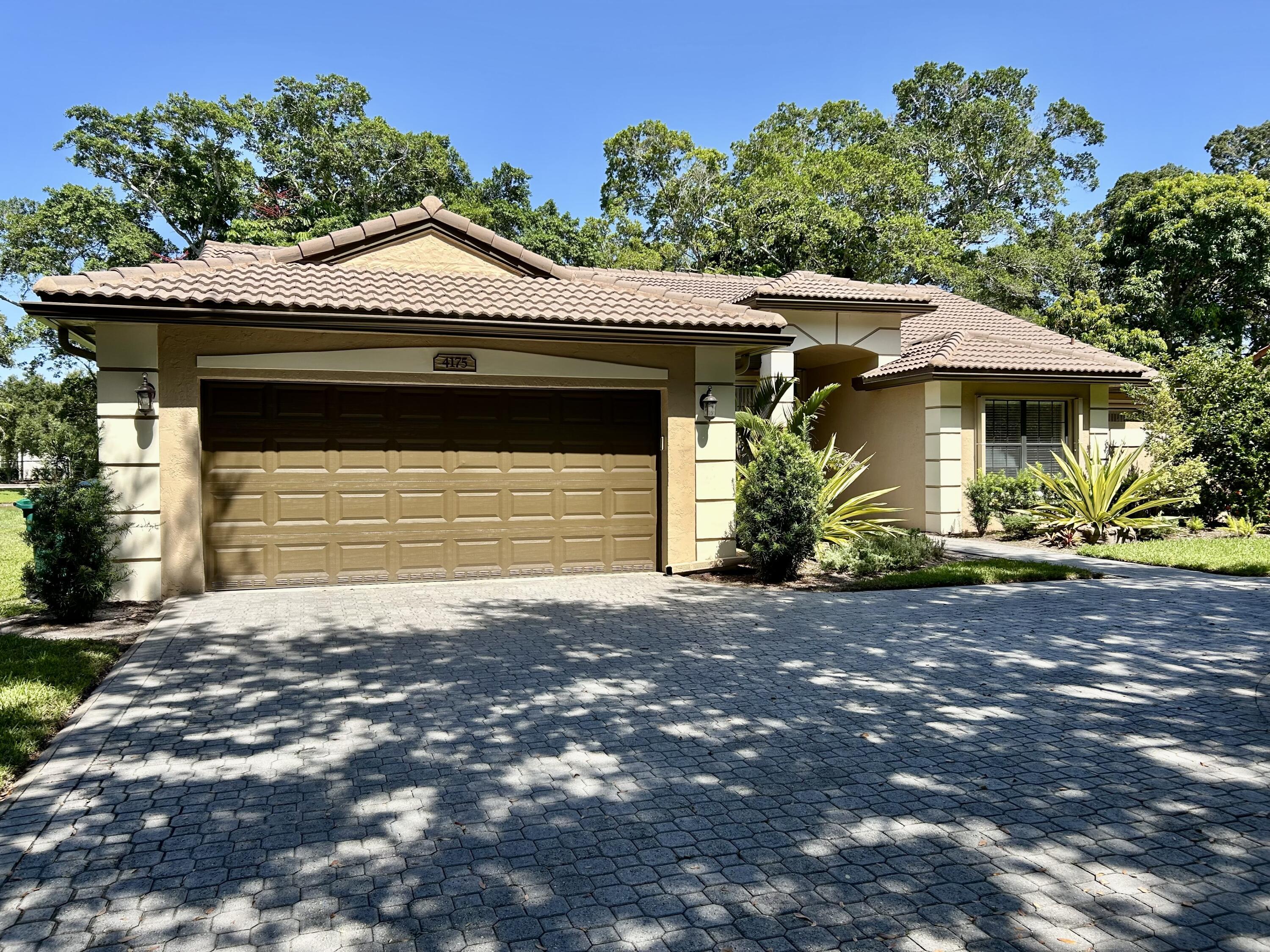4175 AUGUSTA Avenue, Cooper City, FL 33026, Cooper City