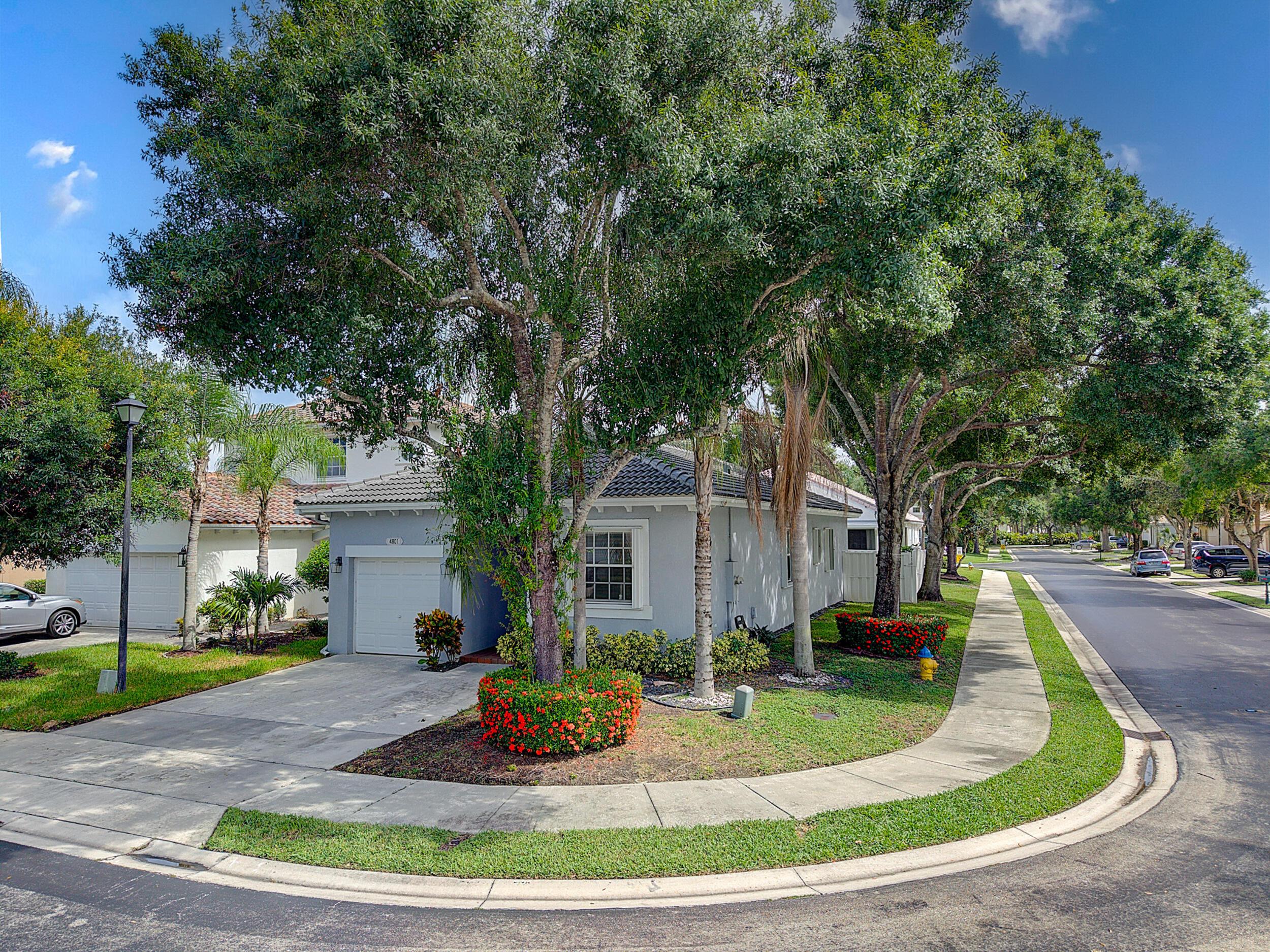 4801 NW 20TH Place, Coconut Creek, FL 33063 - Photo 5