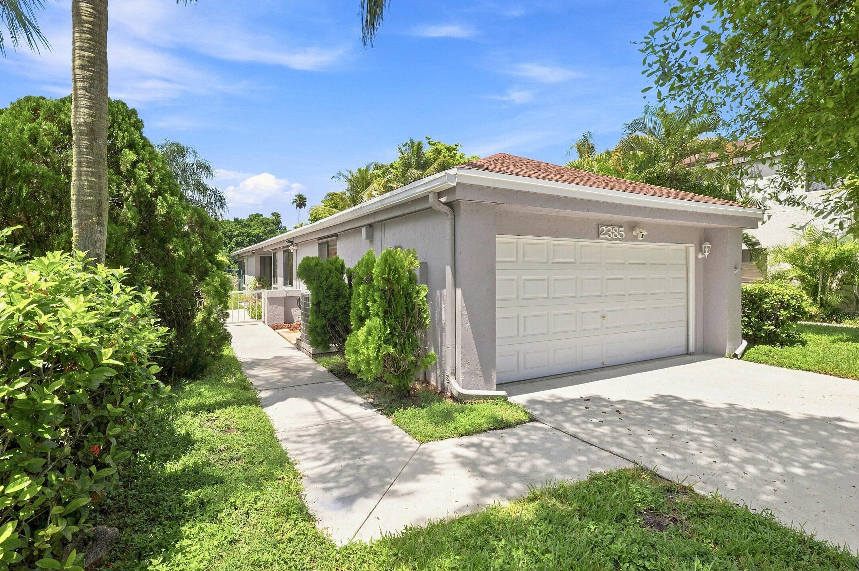 2385 NW 34TH Terrace, Coconut Creek, FL 33066 - Photo 4