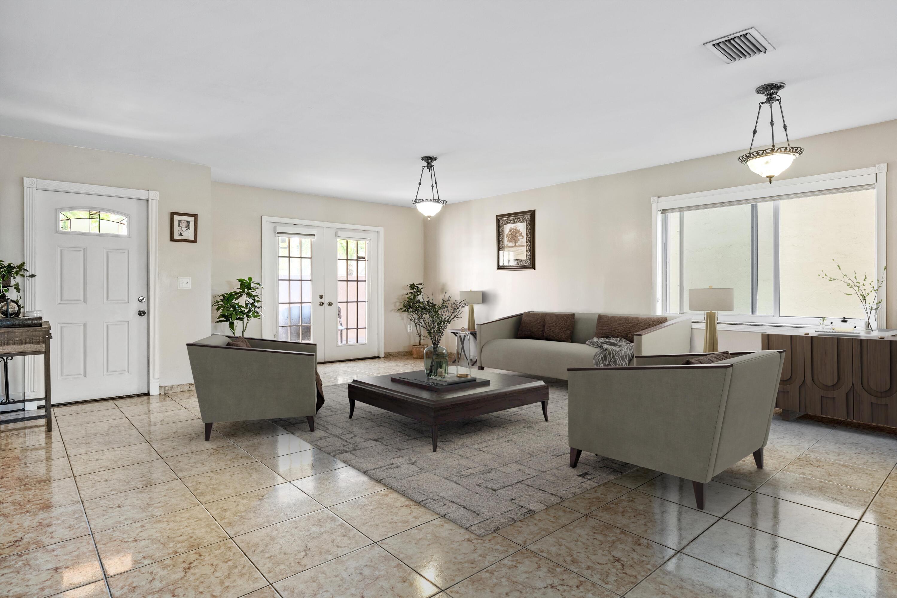 940 SW 96TH Avenue, Pembroke Pines, FL 33025 - Photo 3