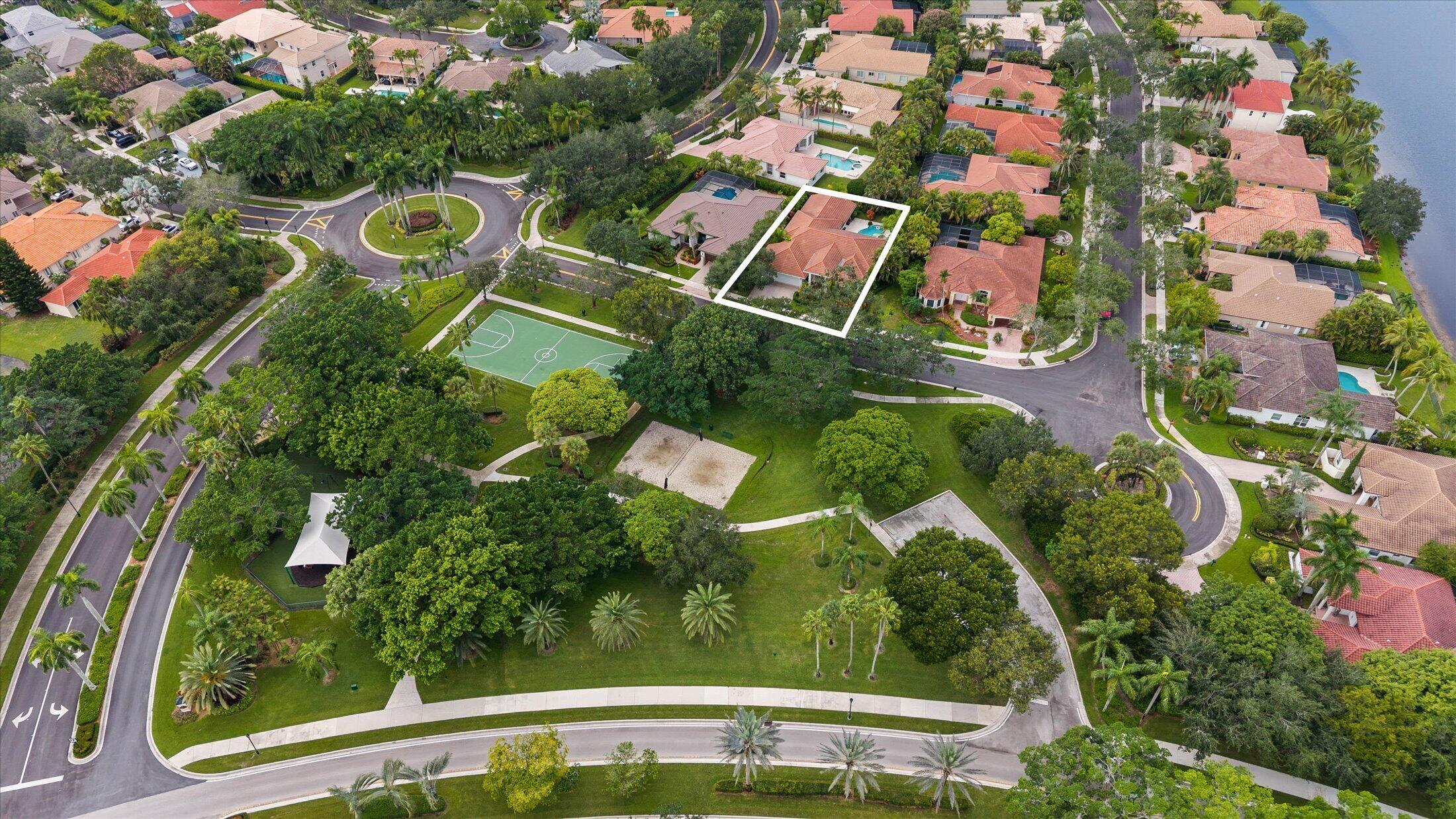2647 EDGEWATER Drive, Weston, FL 33332 - Photo 3