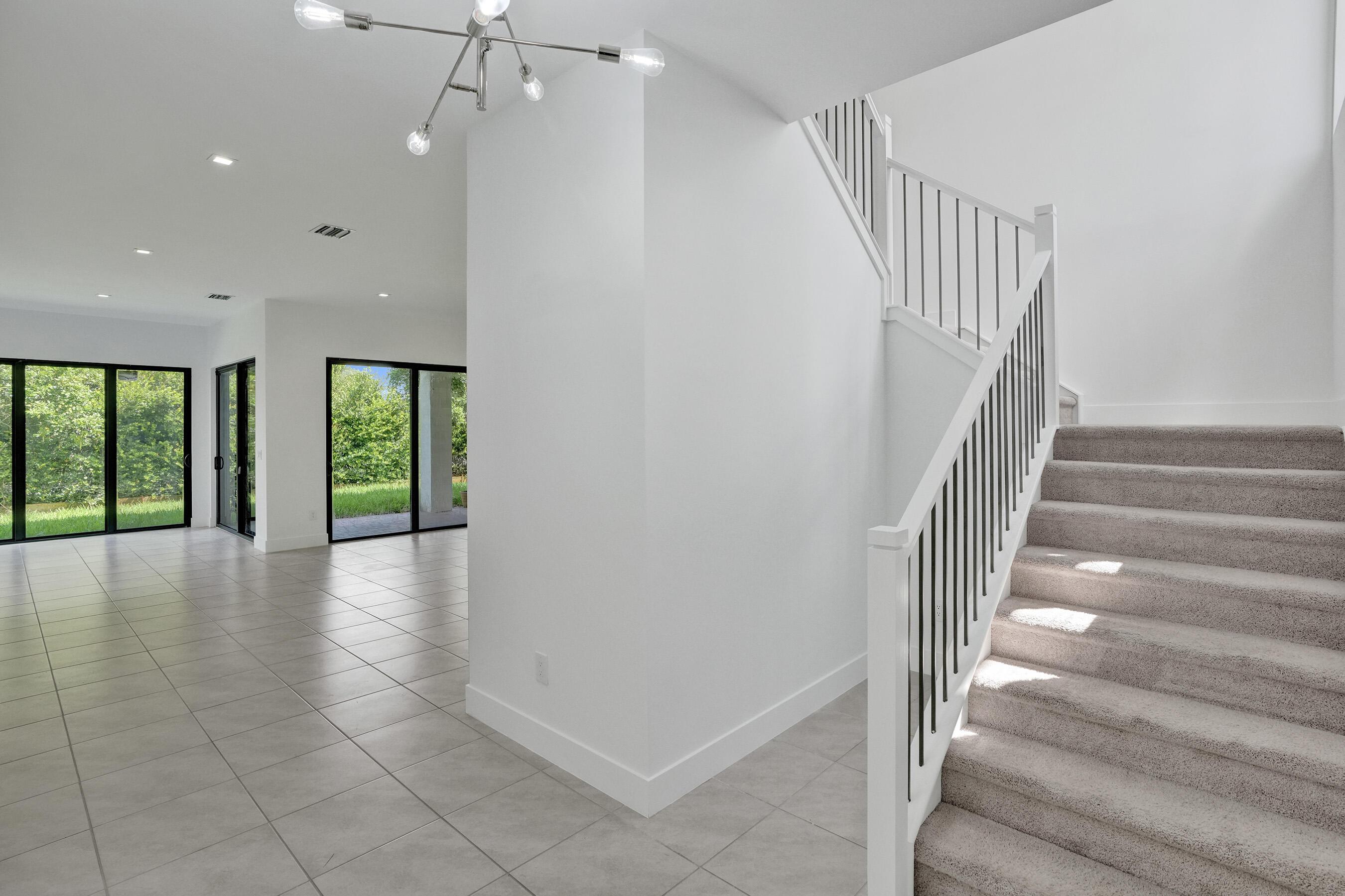 13025 ADDILYN Court, Davie, FL 33325 - Photo 5