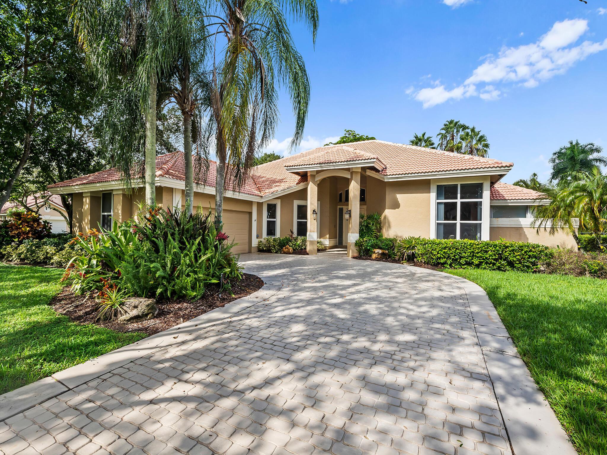 1207 Manor Drive S, Weston, FL 33326 - Photo 4