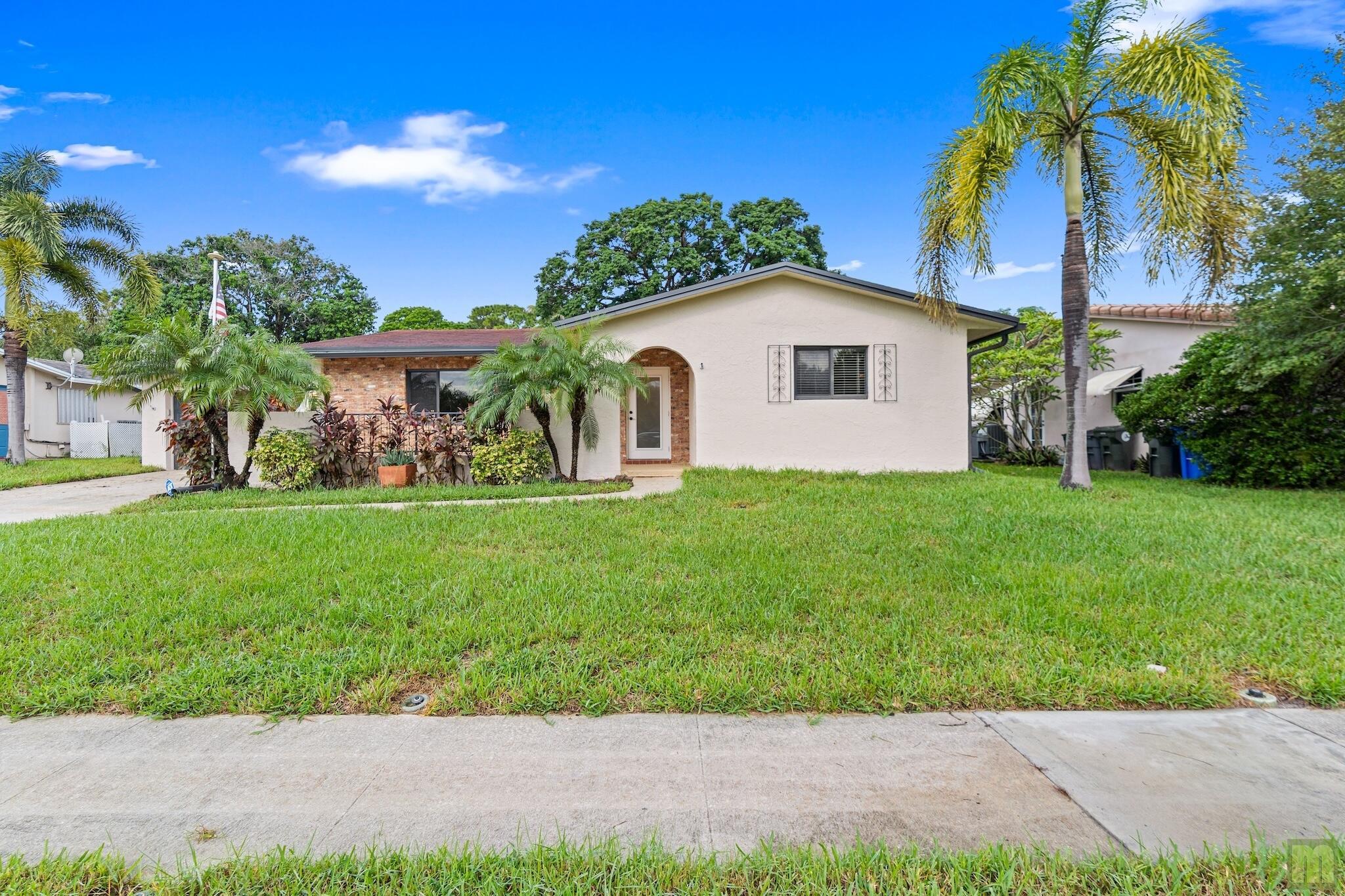 821 NW 42ND Avenue, Coconut Creek, FL 33066 - Photo 5