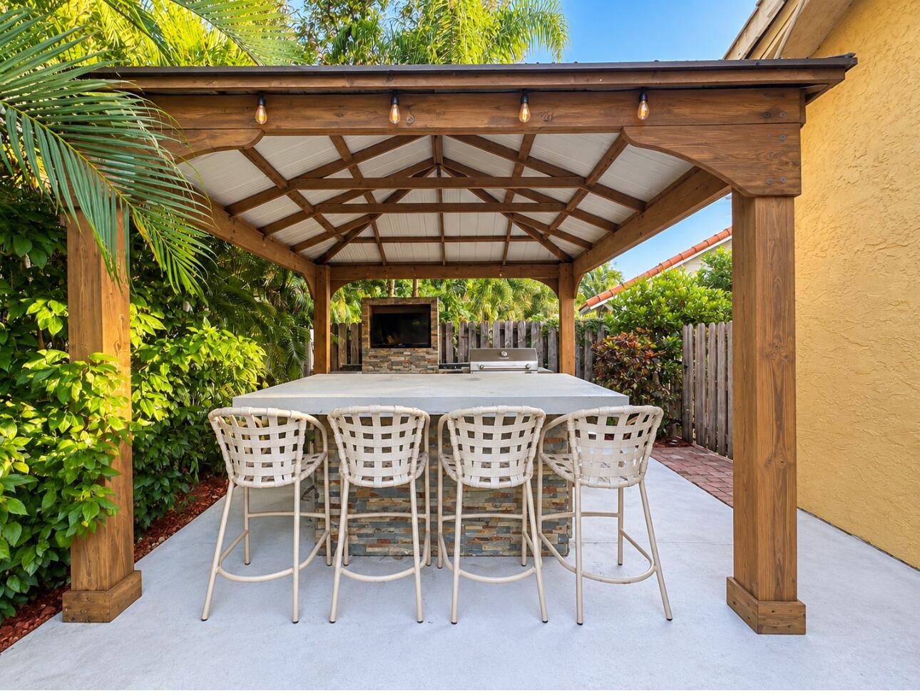 2465 Kimmie Drive, Cooper City, FL 33026 - Photo 2