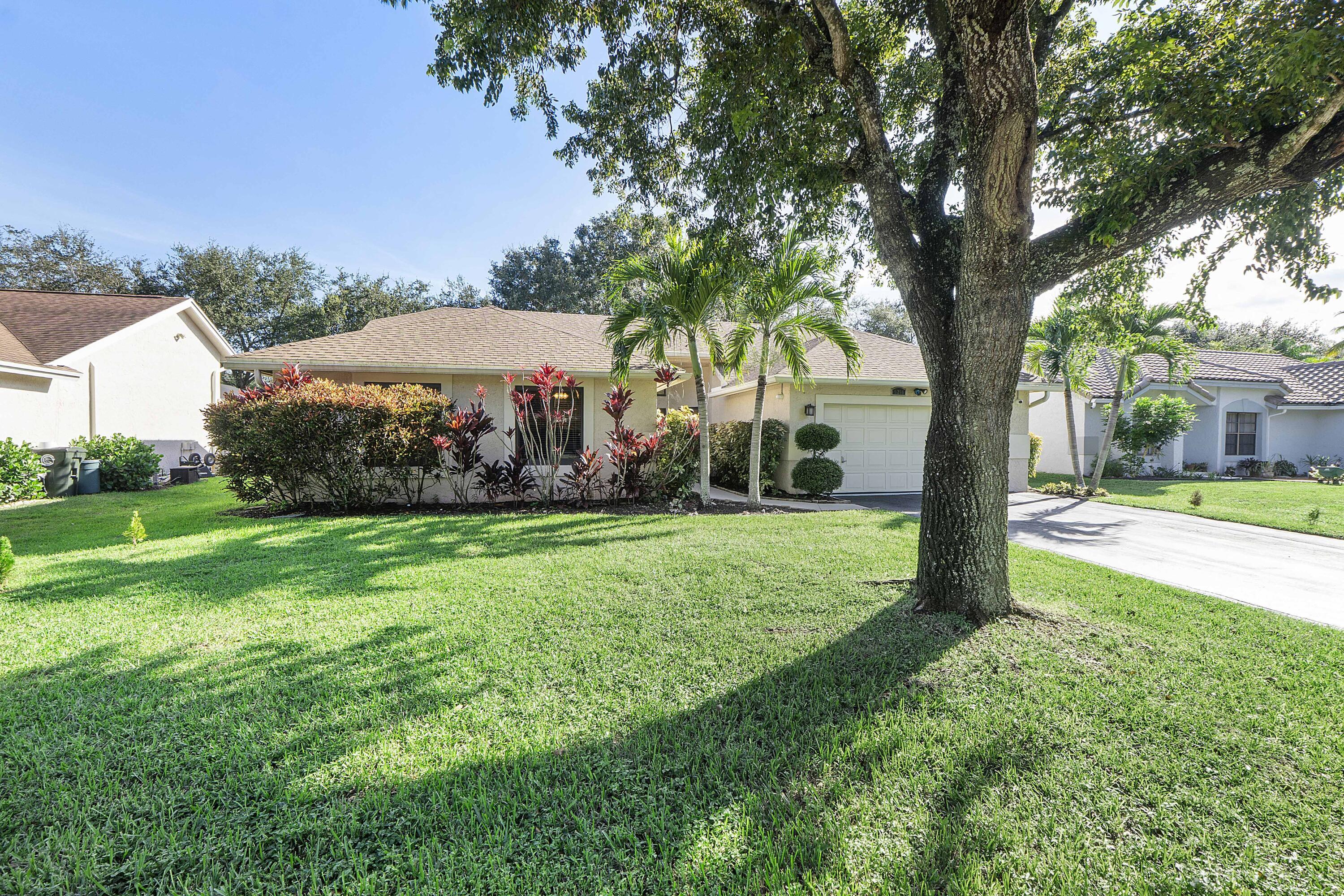 5258 NW 51ST Court, Coconut Creek, FL 33073 - Photo 5