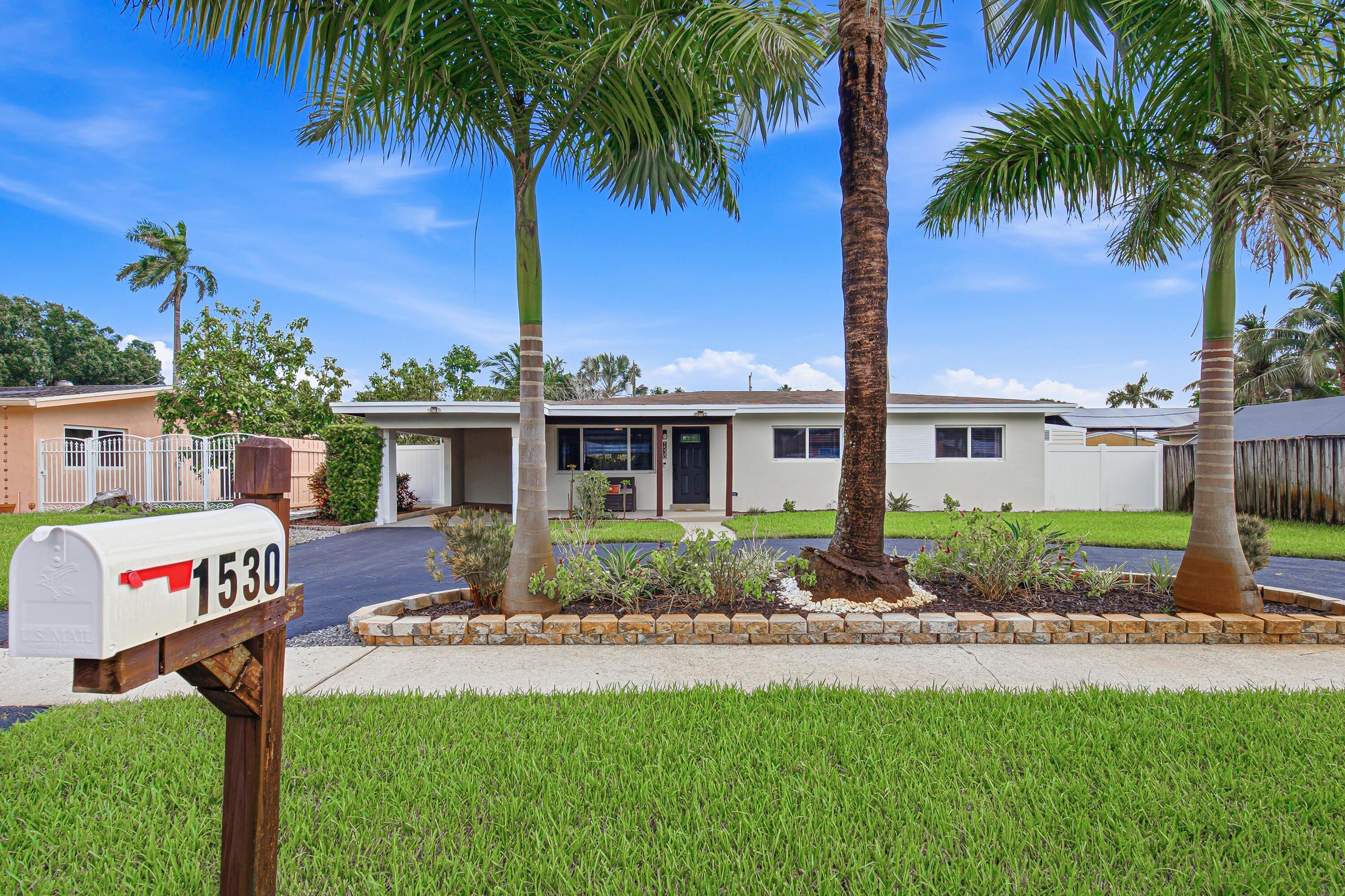1530 SW 25TH Avenue, Fort Lauderdale, FL 33312 - Photo 3