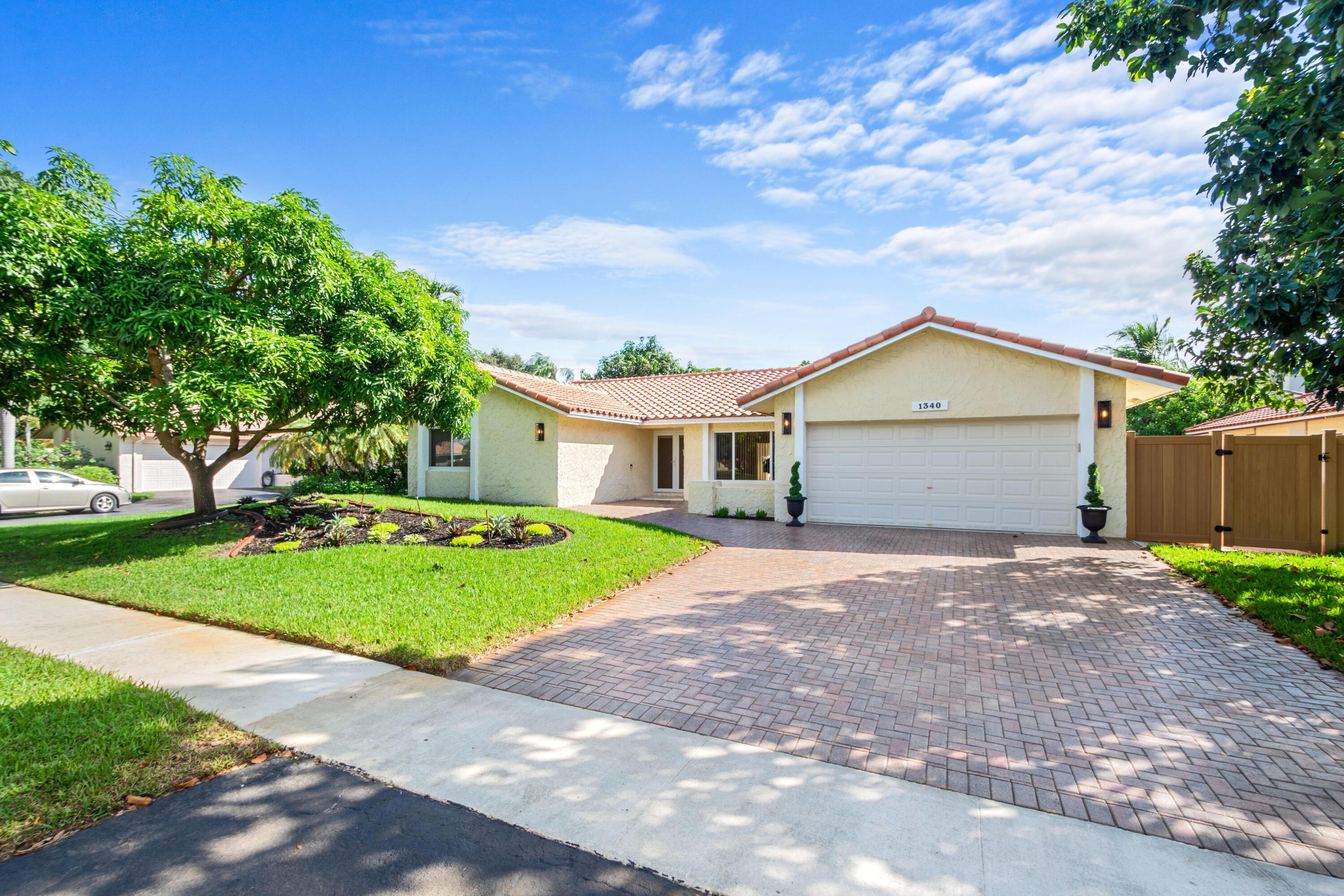 1340 NW 97TH Avenue, Plantation, FL 33322, Plantation