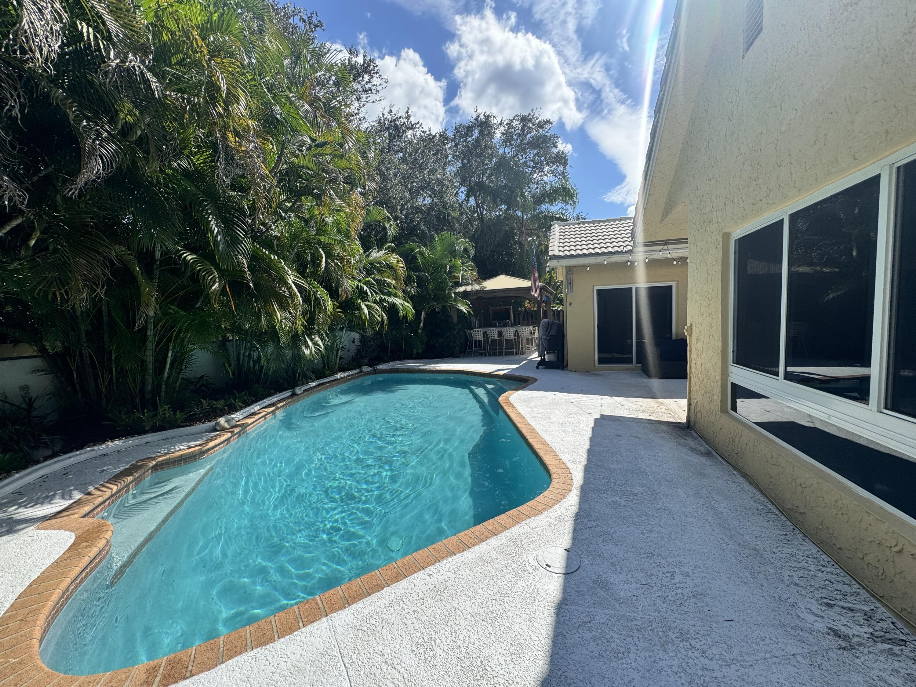 2465 Kimmie Drive, Cooper City, FL 33026 - Photo 3