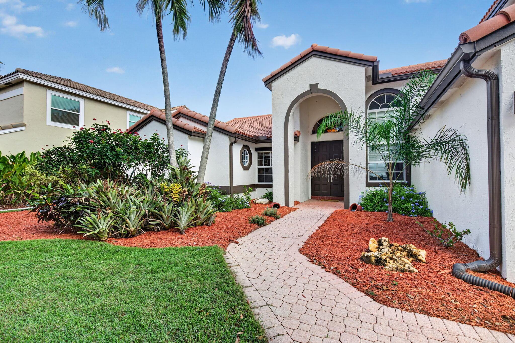 10257 BERMUDA Drive, Cooper City, FL 33026 - Photo 3