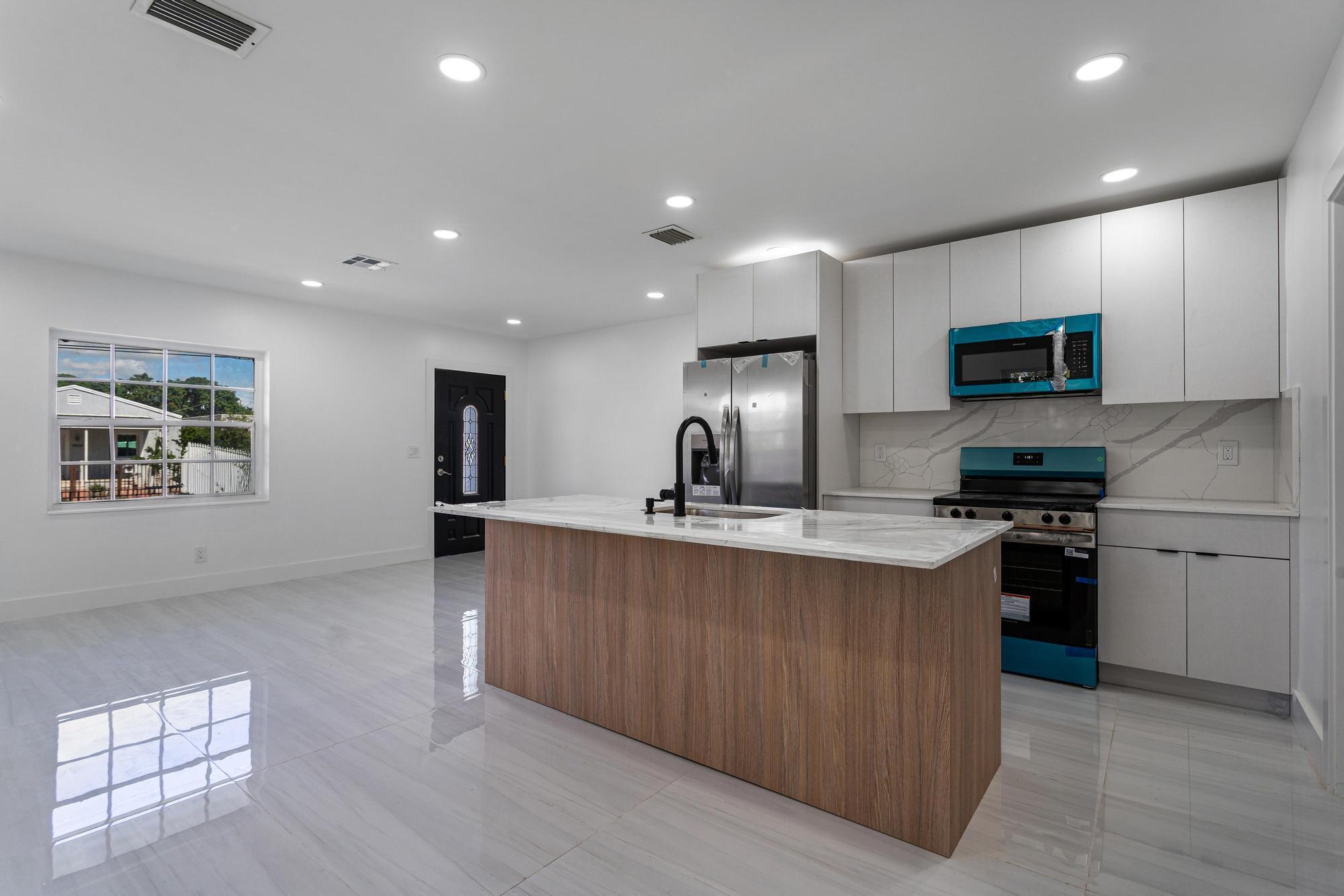 5510 SW 2nd Street, Miami, FL 33134 - Photo 5